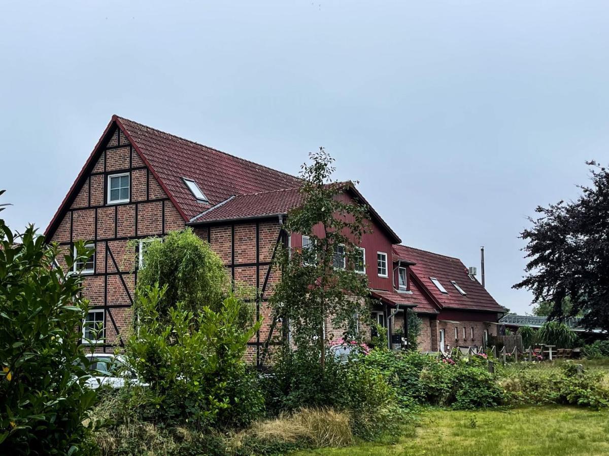 Op'n Dörp Apartments Barsbek Buitenkant foto