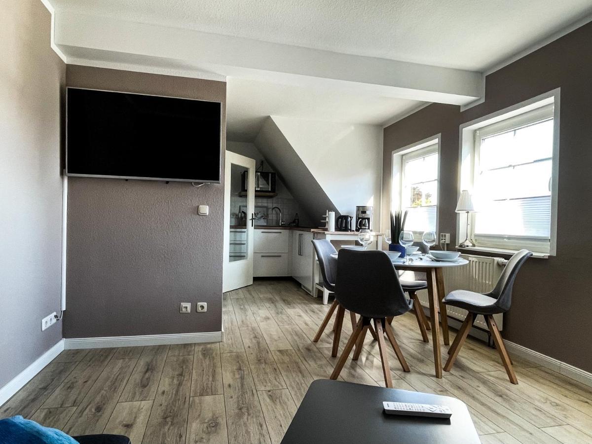 Op'n Dörp Apartments Barsbek Buitenkant foto