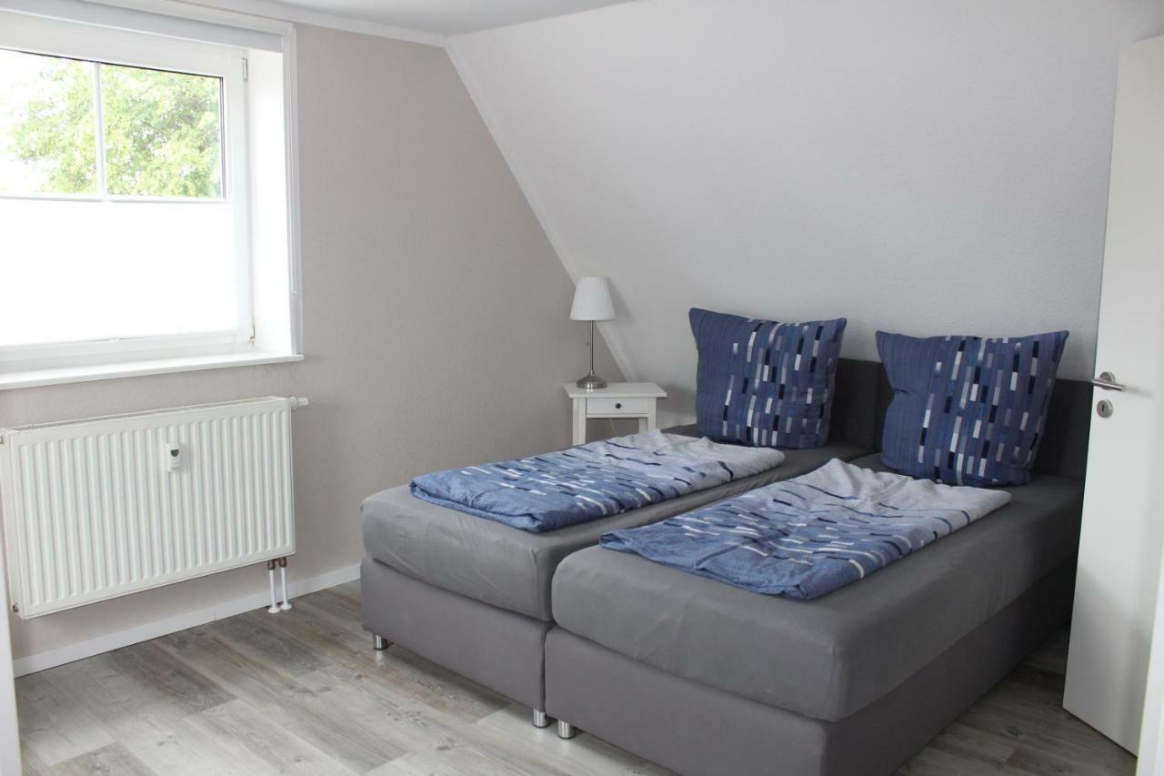 Op'n Dörp Apartments Barsbek Buitenkant foto