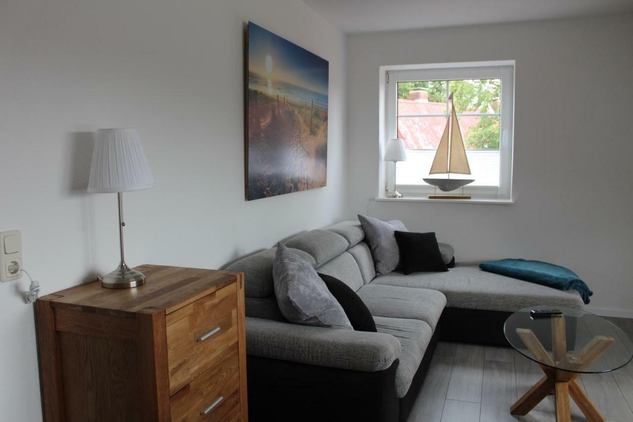 Op'n Dörp Apartments Barsbek Buitenkant foto