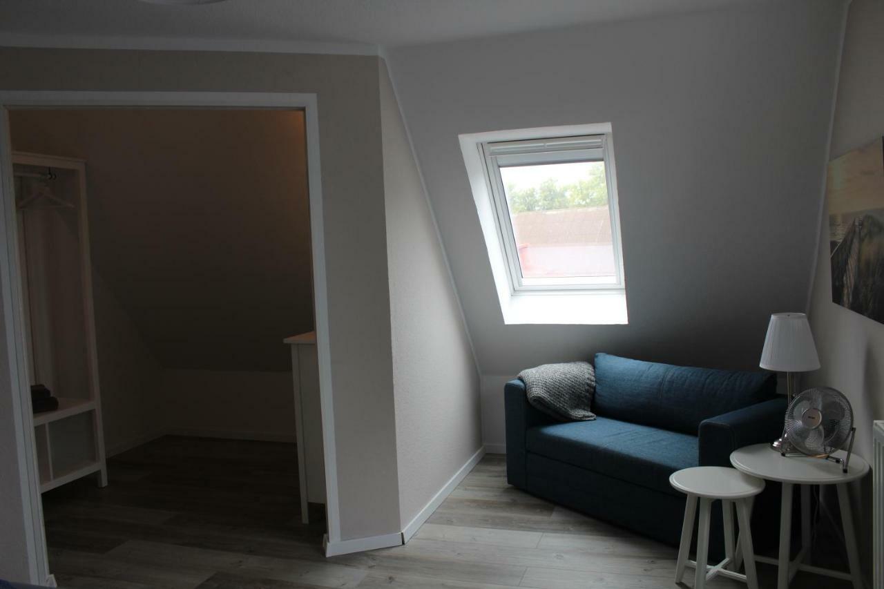 Op'n Dörp Apartments Barsbek Buitenkant foto